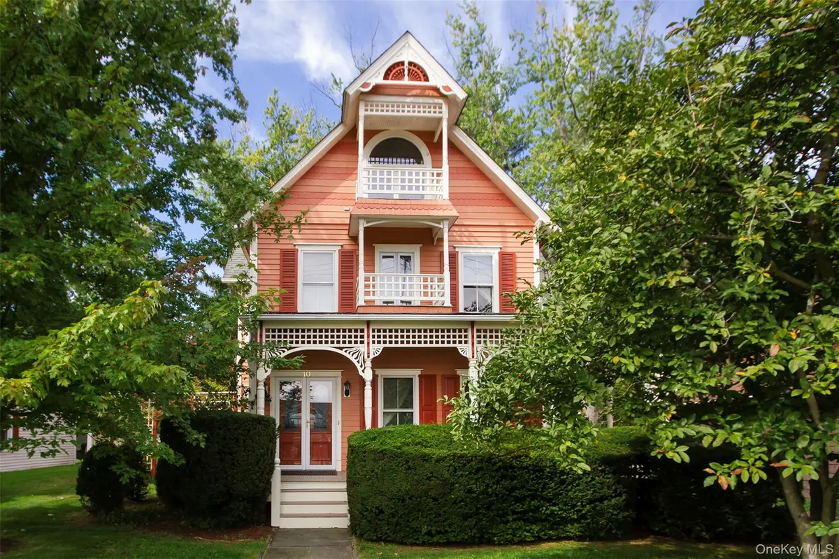 10 West Street, Marlboro, NY 12542 - #1