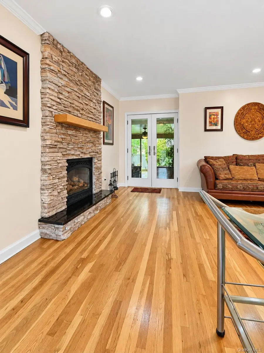 94 Massapequa Avenue, Massapequa, NY 11758 - #2
