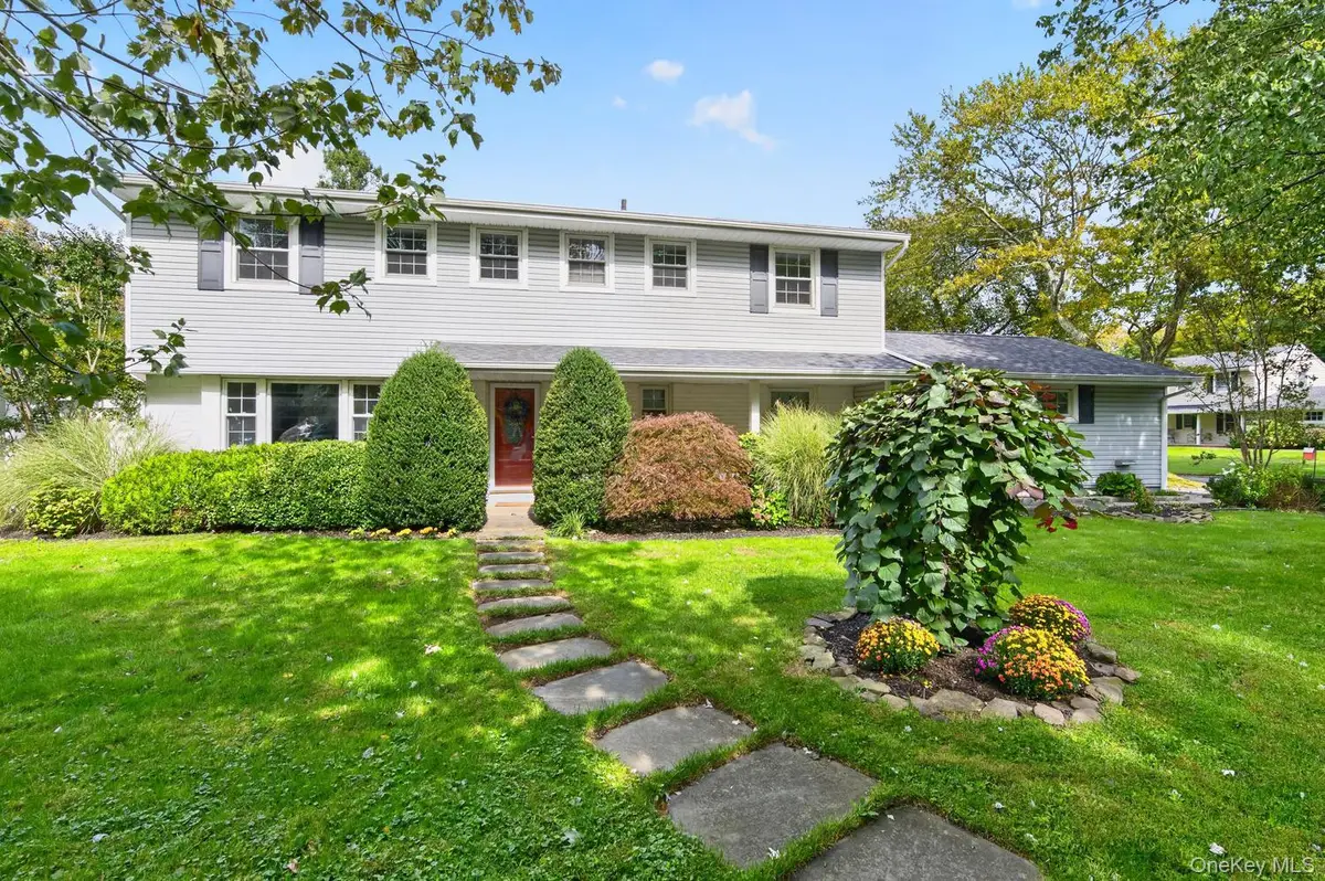 39 Drohan Street, Huntington, NY 11743 - #1