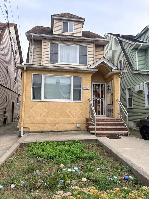 161-24 84th Avenue, Jamaica Hills, NY 11432