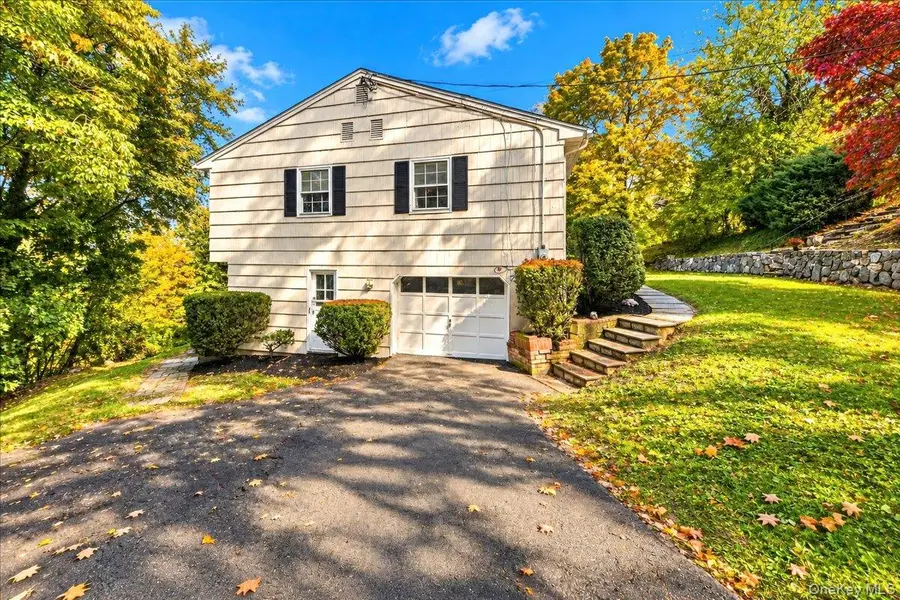 7 Meadowbrook Drive, Ossining, NY 10562 - #3