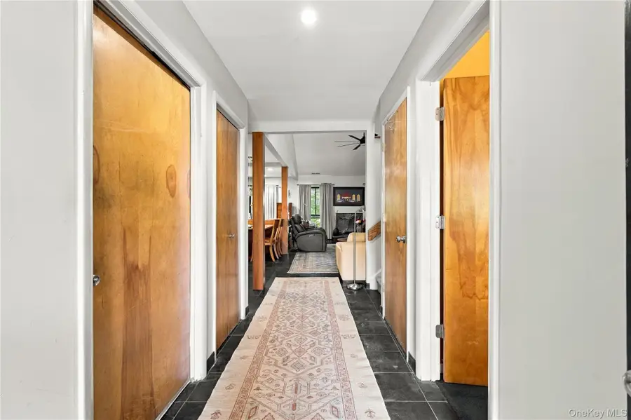 22 Village Green, Port Chester, NY 10573 - #2