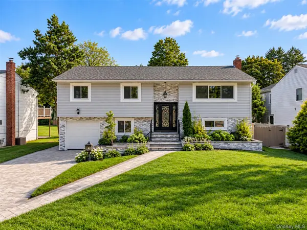 1059 Denton Avenue, Manhasset Hills, NY 11040