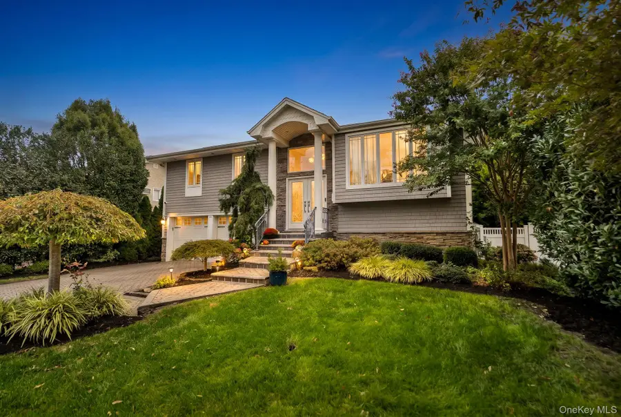 2817 Riverside Drive, Wantagh, NY 11793 - #3