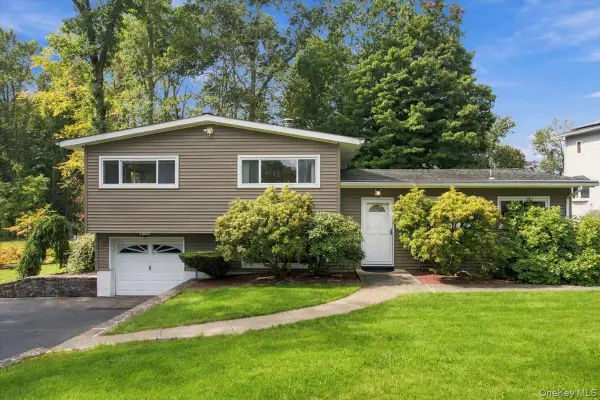 25 Fawn Ridge Drive, Cortlandt Manor, NY 10567