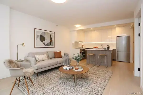 14449 S Northern Boulevard #412, Flushing, NY 11354