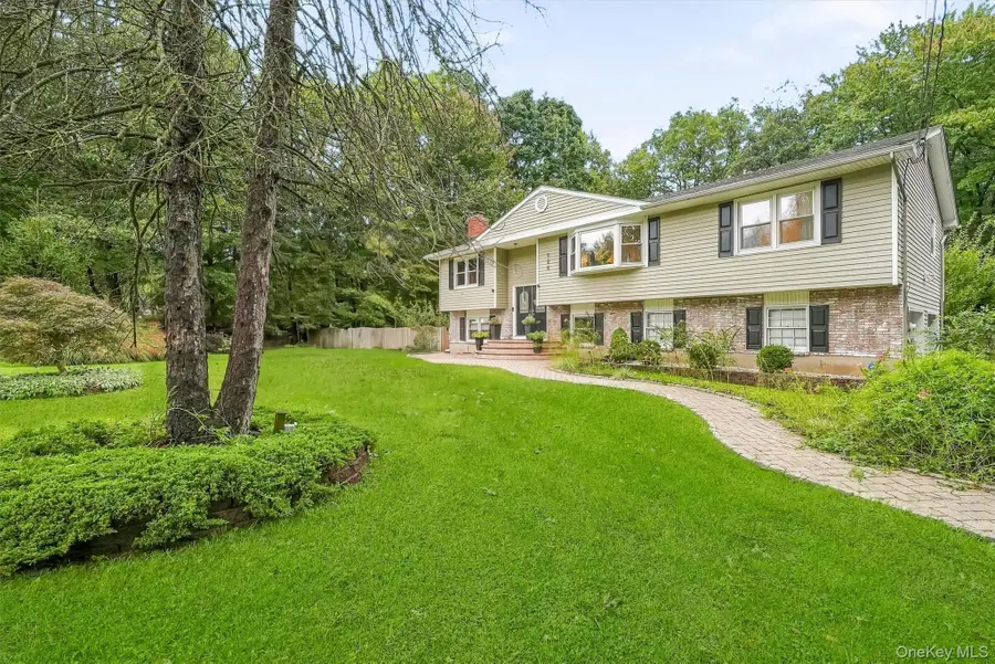 104 S Airmont Road, Suffern, NY 10901 - #2