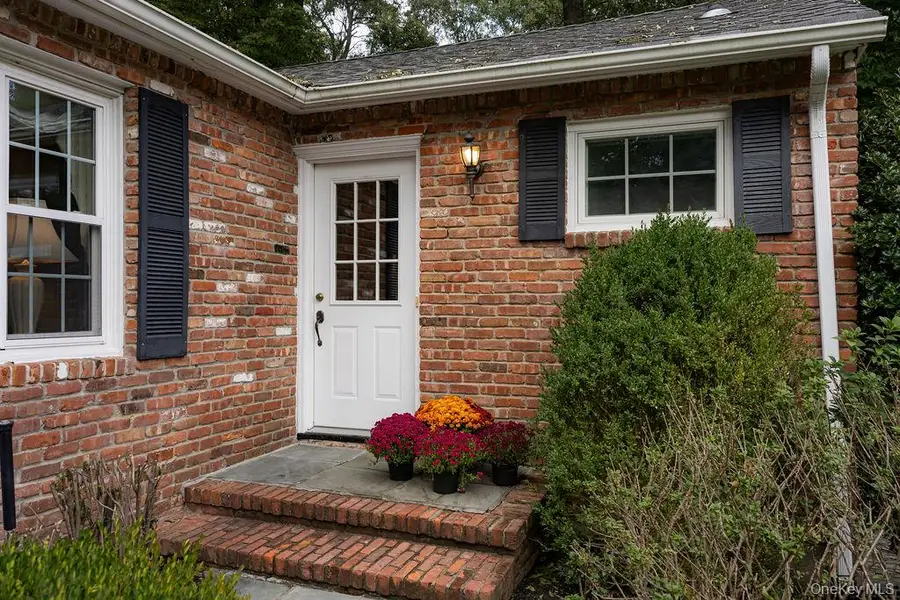 83 Christian Avenue, Stony Brook, NY 11790 - #2