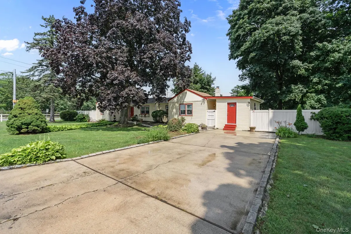 125 1st Street, Brentwood, NY 11717 - #1