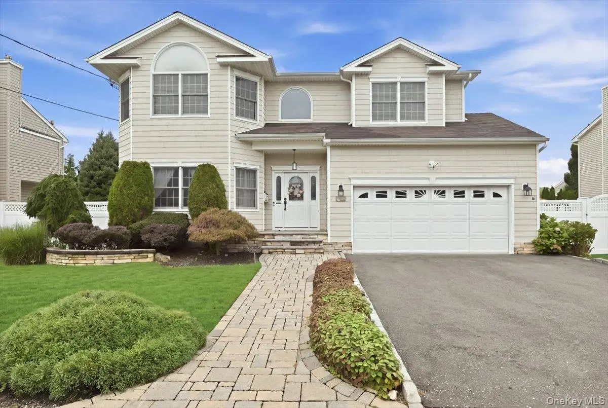 151 Monroe Street, Massapequa Park, NY 11762 - #1