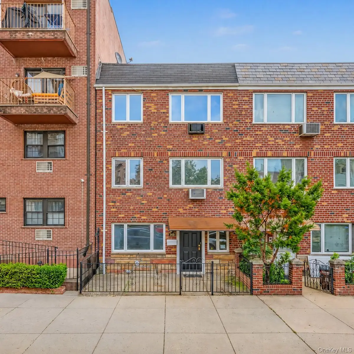 3049 32nd Street, Astoria, NY 11102 - #1