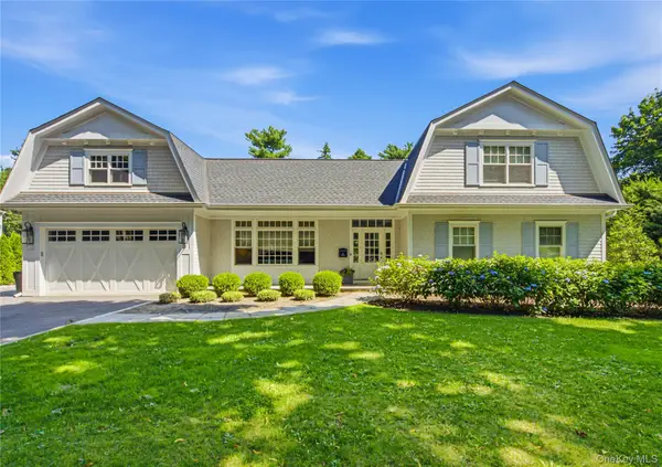 2 Wood Lane, Locust Valley, NY 11560
