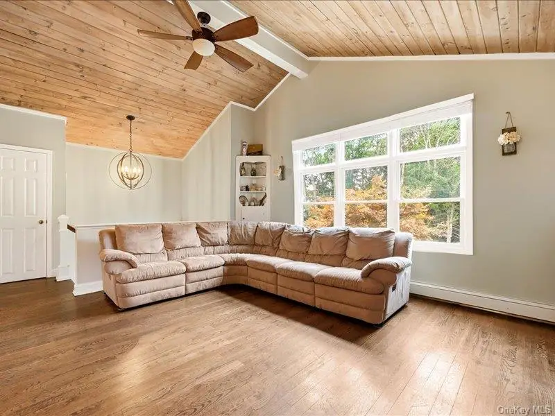 75 Lexington Road, Shirley, NY 11967 - #2