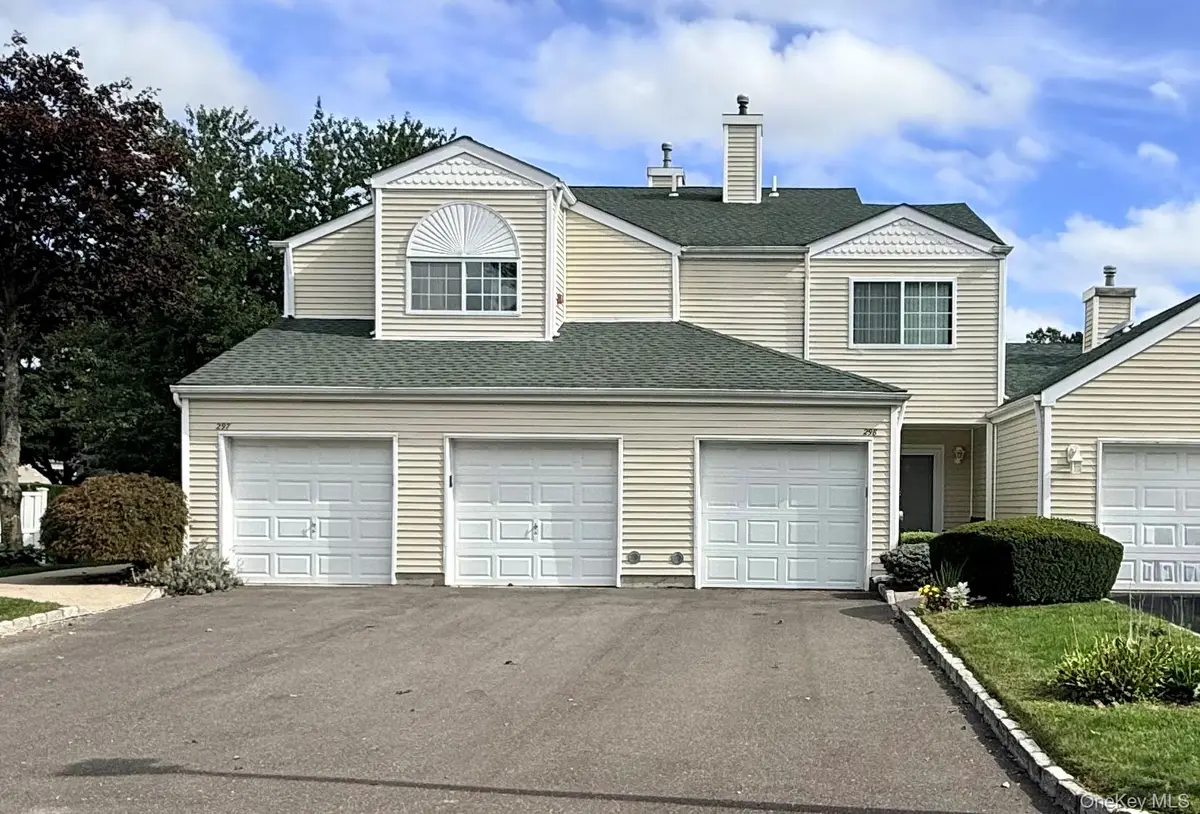 298 Prairie Court, Manorville, NY 11949 - #1