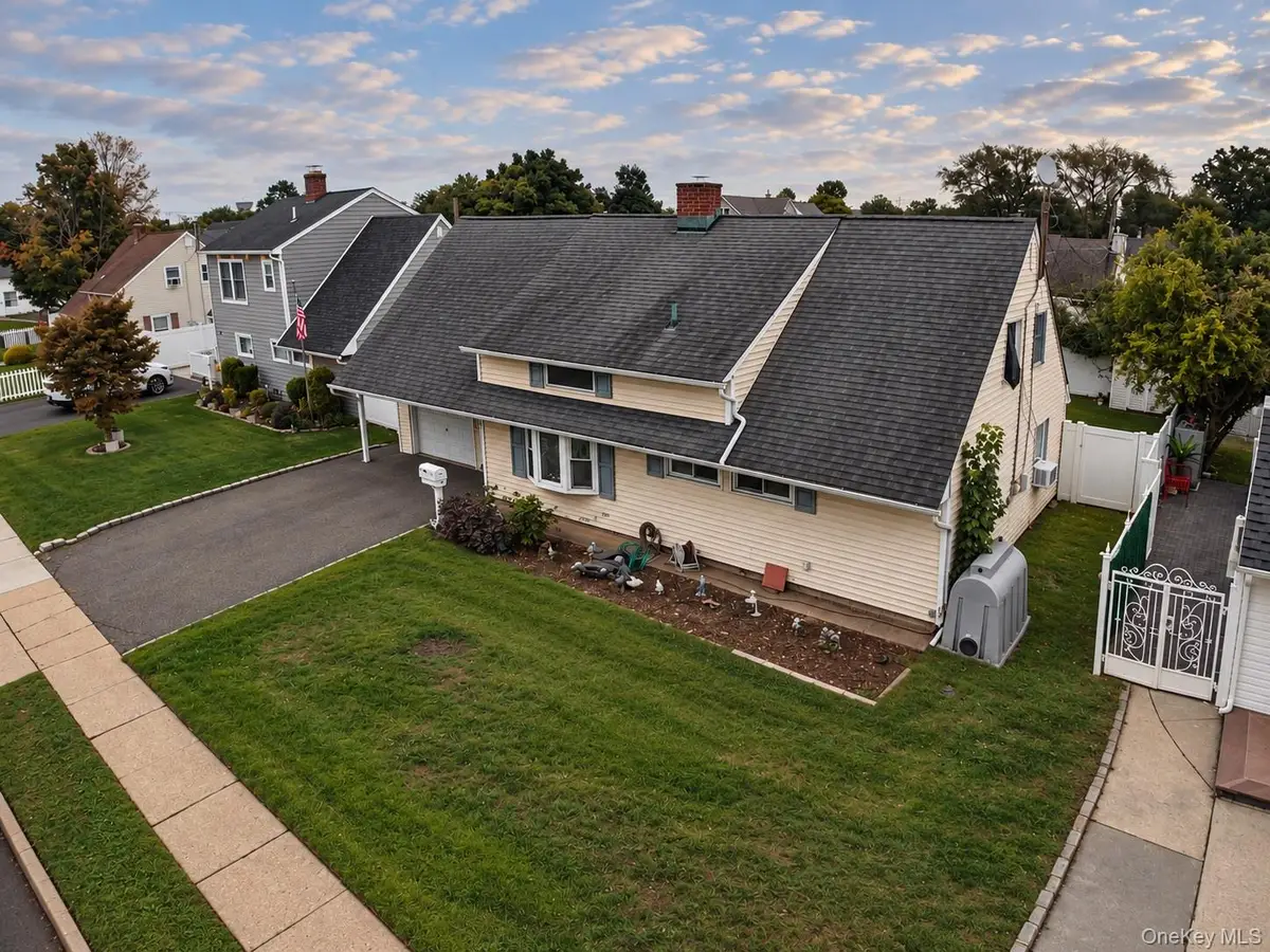 158 Bloomingdale Road, Levittown, NY 11756 - #1