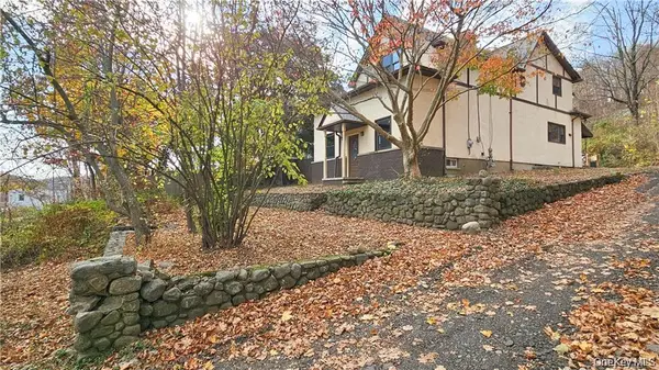 217 Orange Turnpike, Sloatsburg, NY 10974