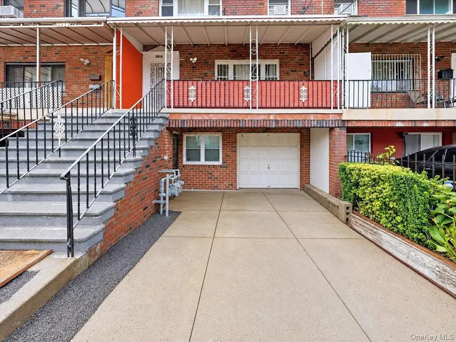 3919 Grace Avenue, Bronx, NY 10466 - #2
