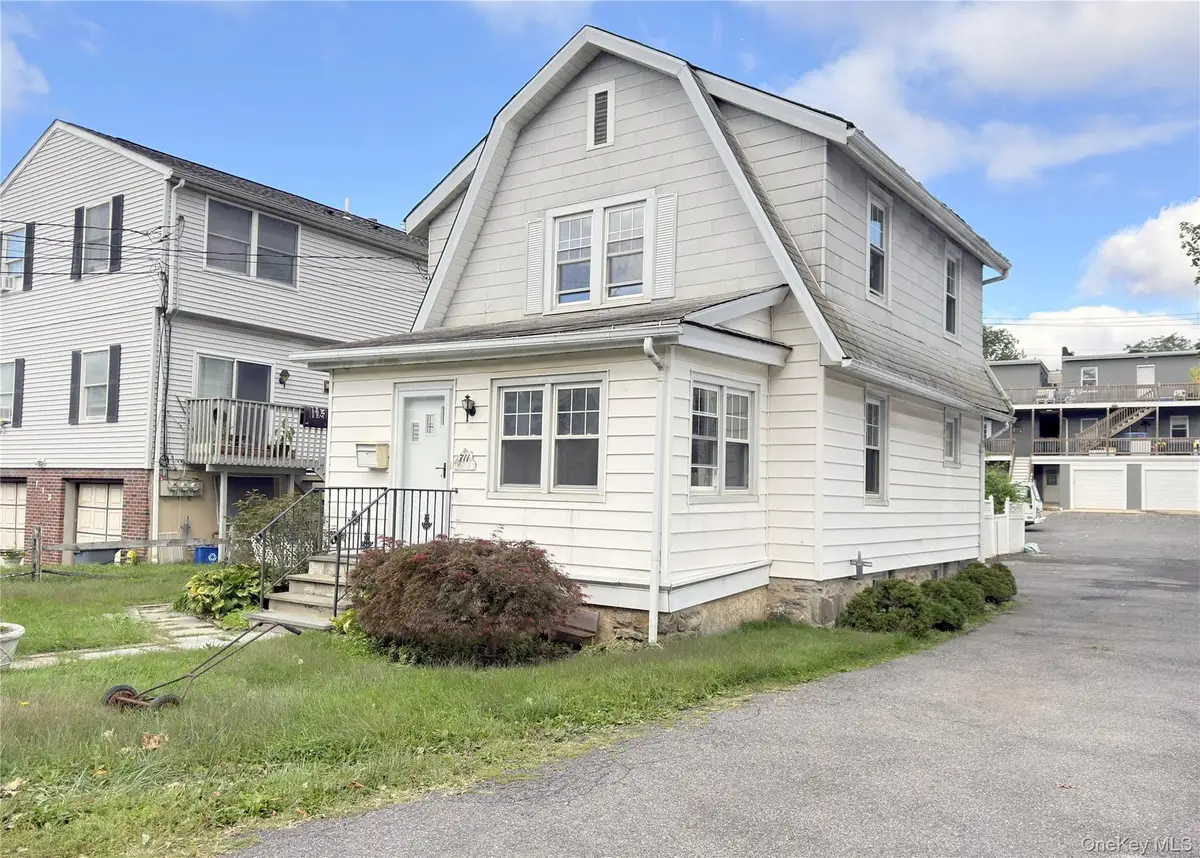 711 Hall Street, Mamaroneck, NY 10543 - #1
