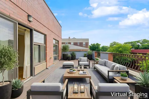 41-39 149th St #3F, Flushing, NY 11355