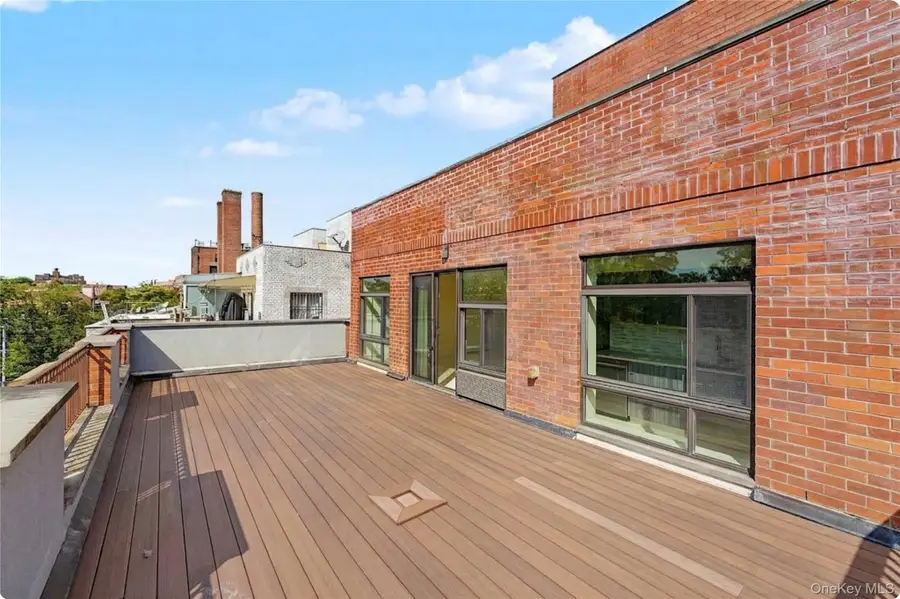 41-39 149th St #3F, Flushing, NY 11355 - #3