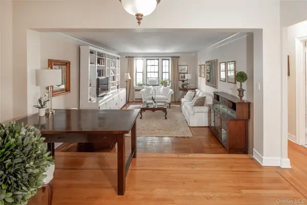 35 Parkview Avenue #1D, Bronxville, NY 10708