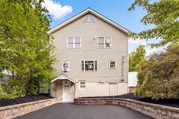 6 Ursa Avenue, Greenwood Lake, NY 10925