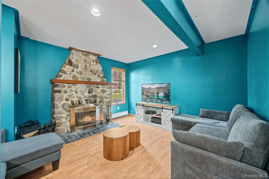 6 Ursa Avenue, Greenwood Lake, NY 10925 - #3