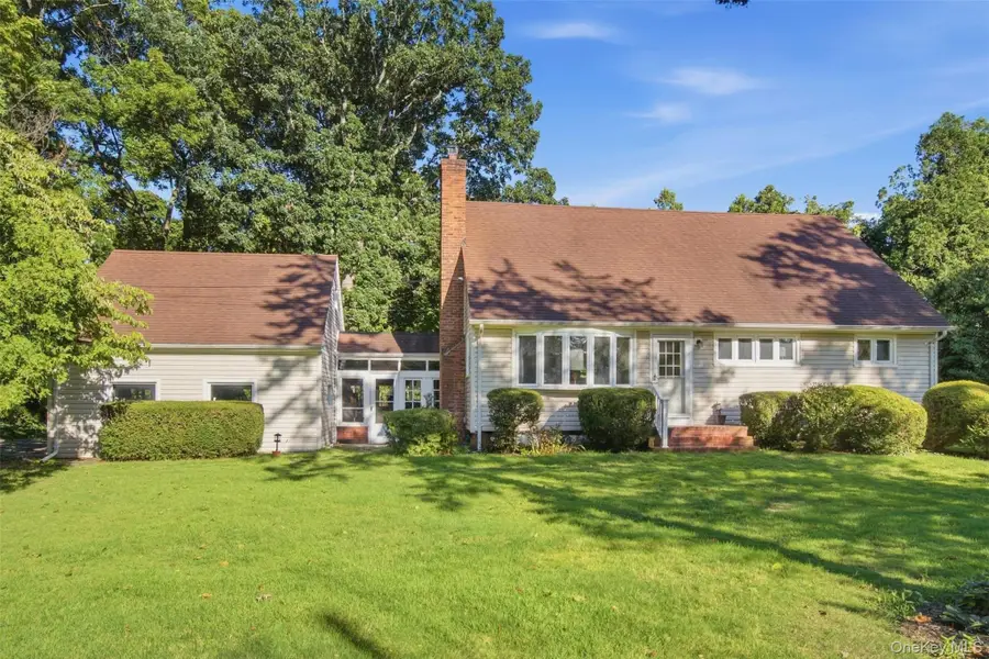 316 Lenox Road, Huntington Station, NY 11746 - #2