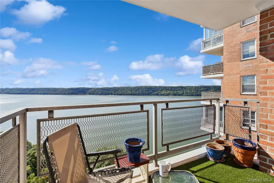 2621 Palisade Avenue #14L, Bronx, NY 10463 - #2