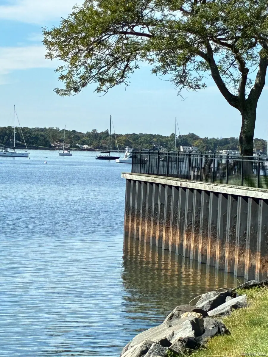 1 Toms Point Lane #Unit 15H, Port Washington, NY 11050 - #3
