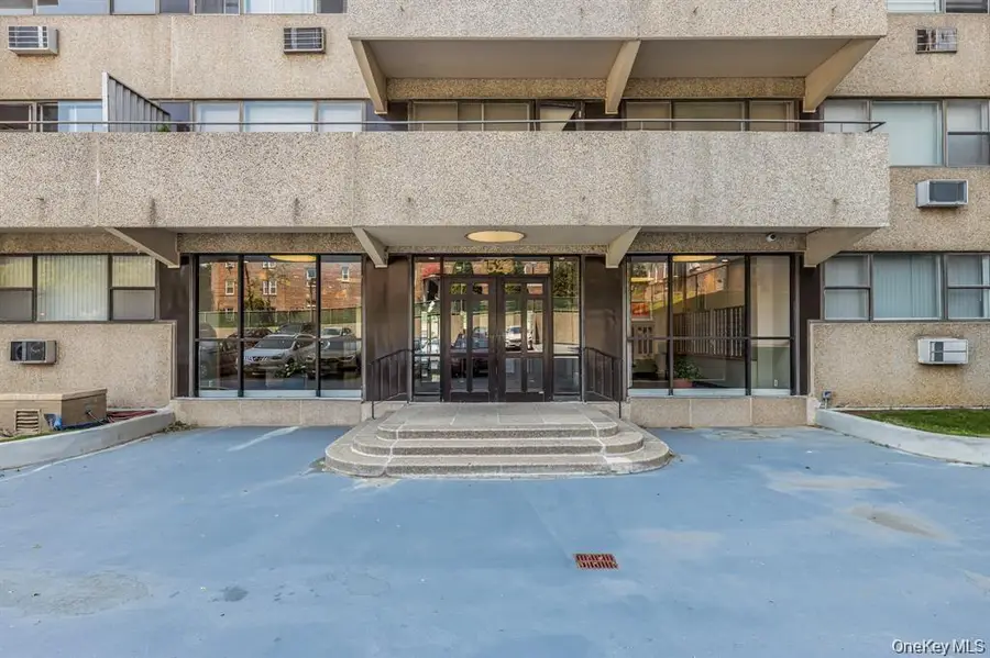 1523 Central Park #8F, Yonkers, NY 10710 - #3