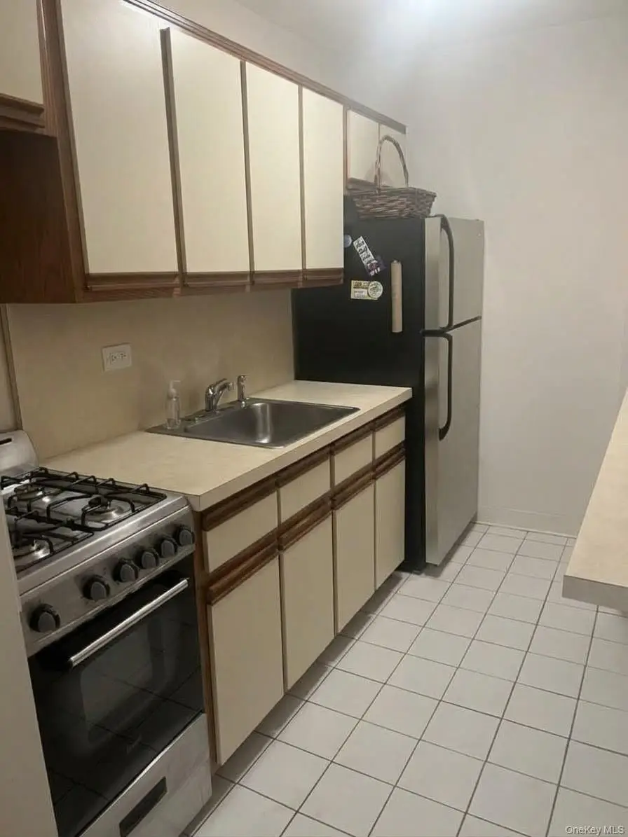 84-20 153rd Avenue #6F, Howard Beach, NY 11414 - #3