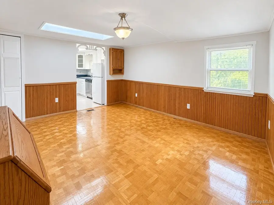 525 Riverleigh Avenue #102, Riverhead, NY 11901 - #3