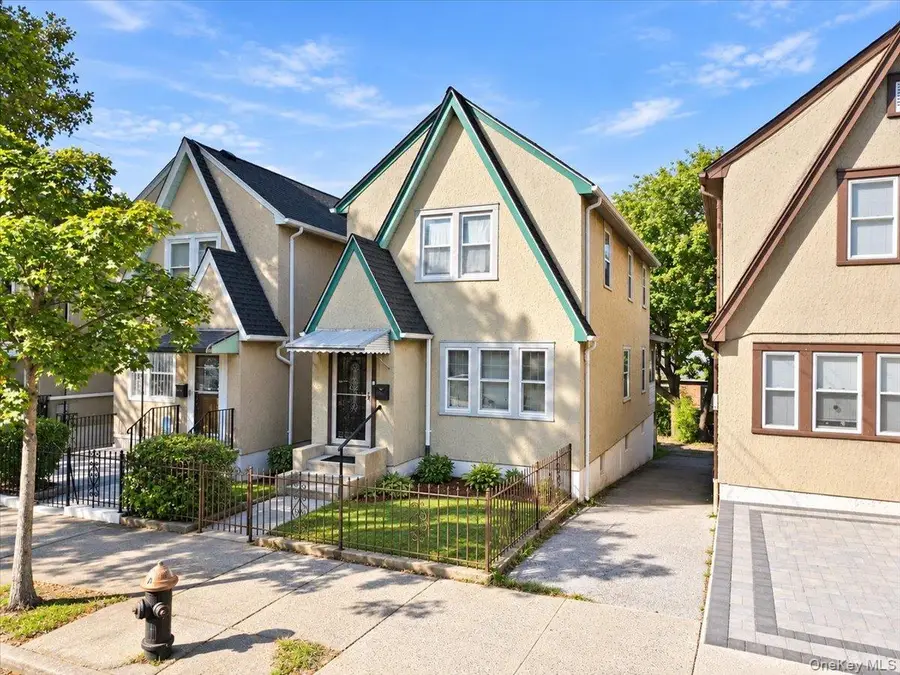 2727 Morgan Avenue, Bronx, NY 10469 - #2