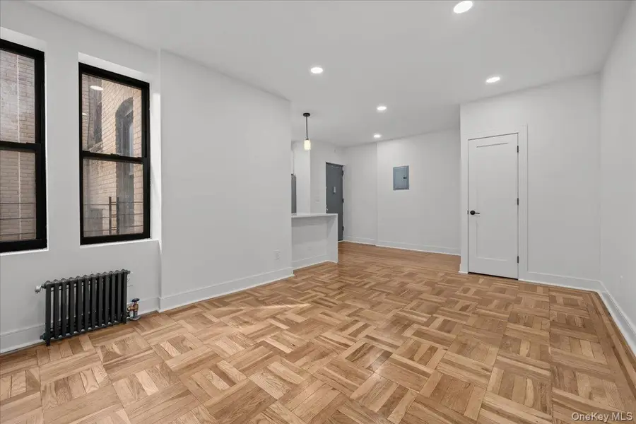 78 Thayer Street #4A, New York, NY 10040 - #3