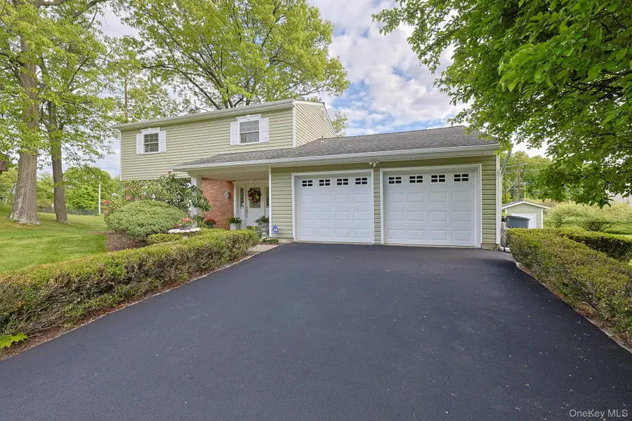 7 San Giacomo Drive, New Windsor, NY 12553 - #2