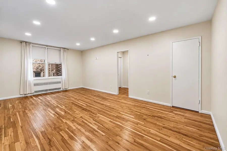 16 Main Street #2Y, East Rockaway, NY 11518 - #3