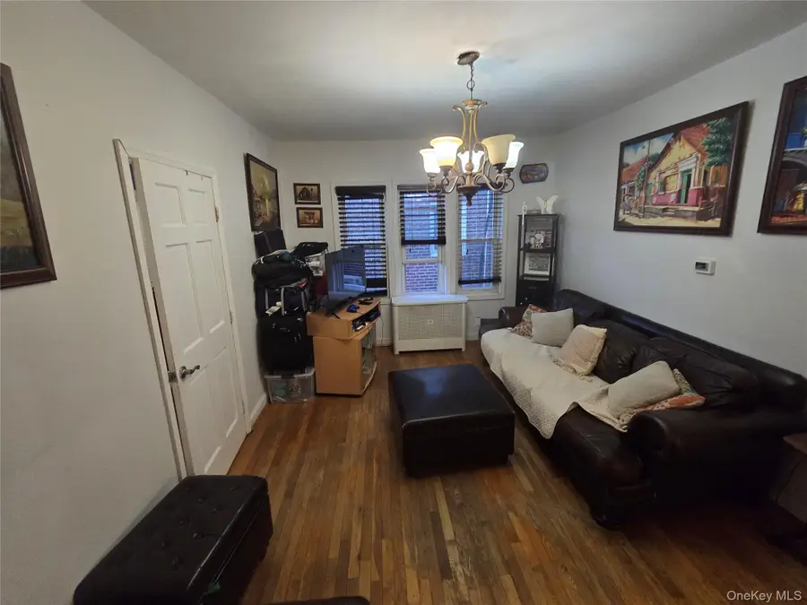 70 Rockaway Parkway, Valley Stream, NY 11580 - #2