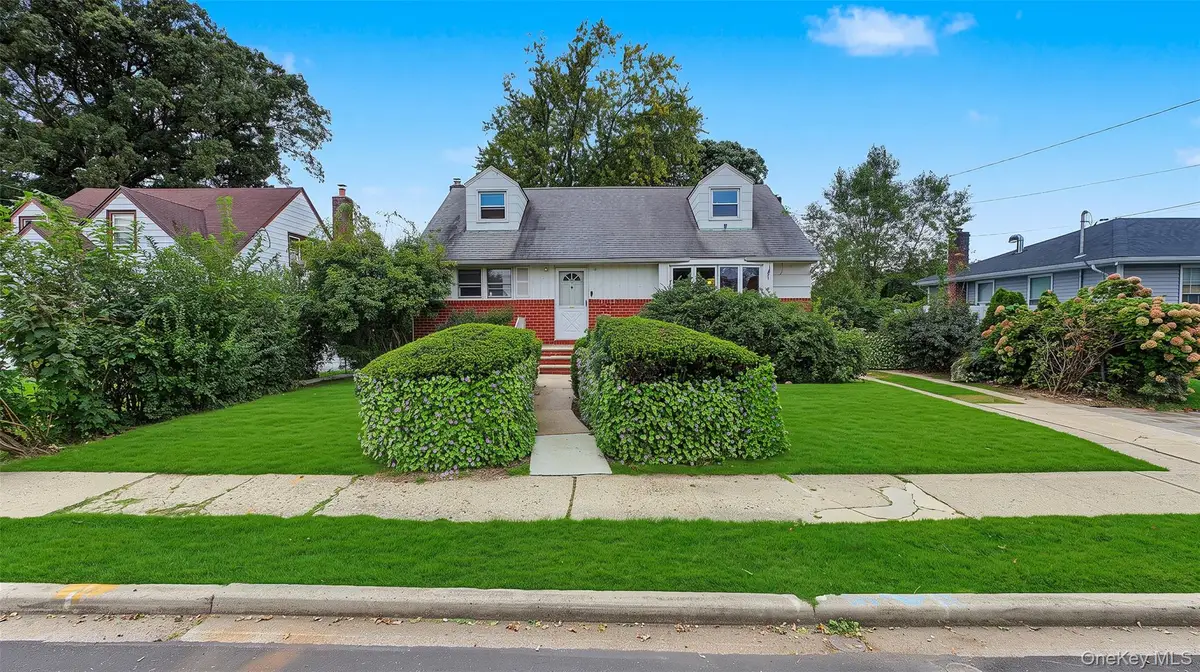 702 Partridge Avenue, West Hempstead, NY 11552 - #1