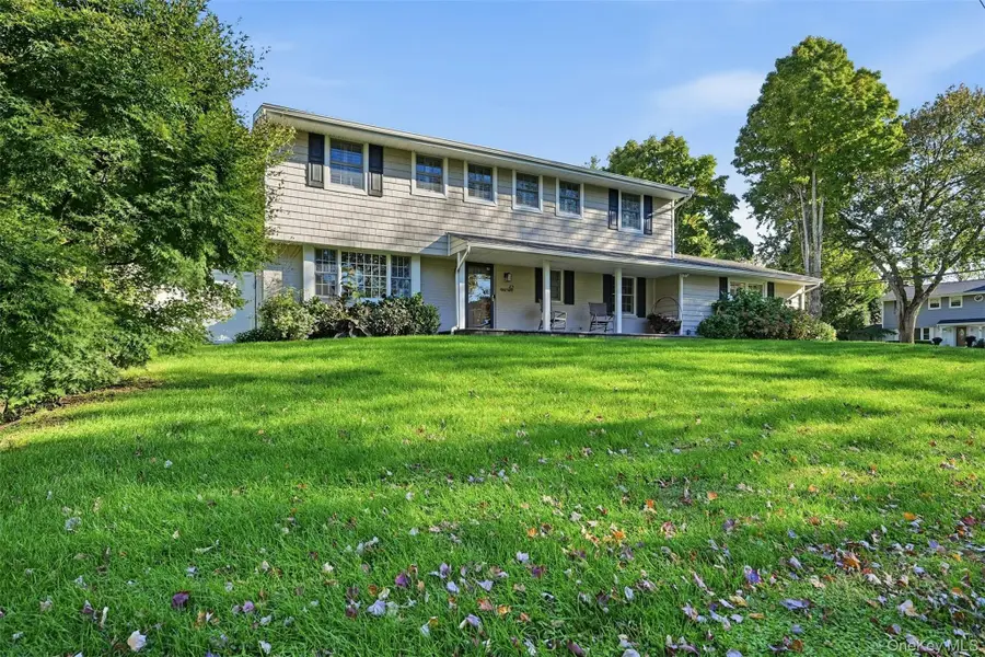 42 Marie Drive, Huntington, NY 11743 - #2