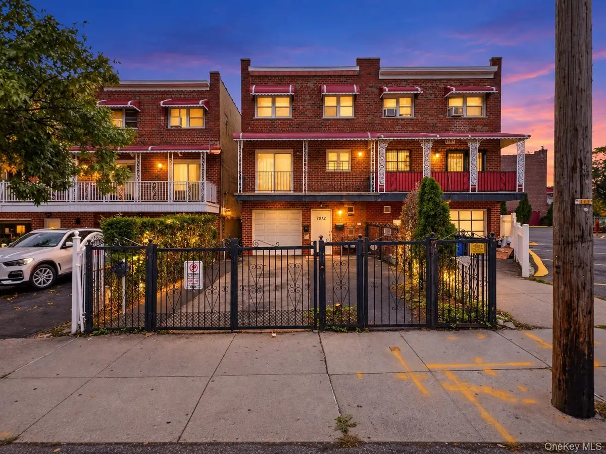 1012 E 233rd Street, Bronx, NY 10466 - #1