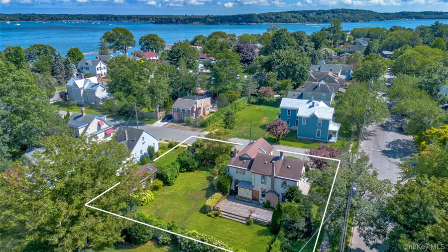 402 5th Street, Greenport, NY 11944 - #2