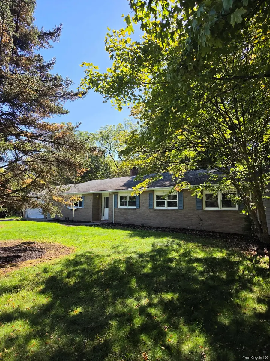 17 Nanuwitt Lane, Salisbury Mills, NY 12577 - #3