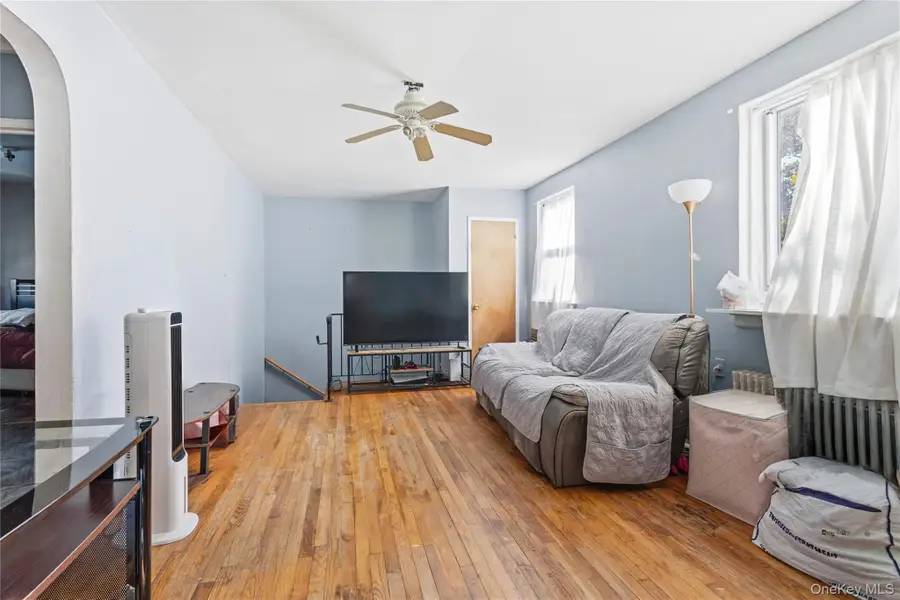 255-43 75th Avenue #2, Glen Oaks, NY 11004 - #2