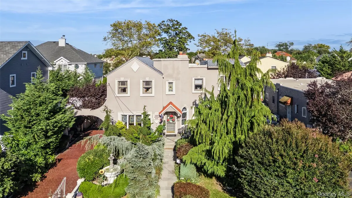 315 Wynsum Avenue, Merrick, NY 11566 - #1