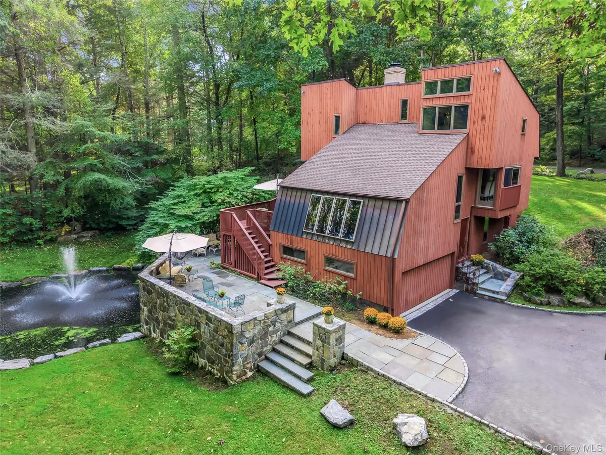 7 Cabin Ridge Road, Chappaqua, NY 10514 - #1