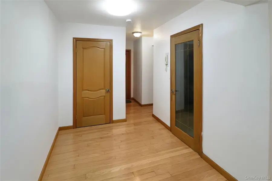 4125 Kissena Boulevard #2T, Flushing, NY 11355 - #3