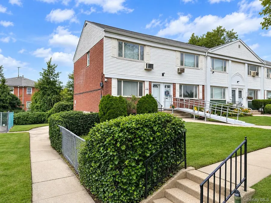 14-82 212 Street #122, Bayside, NY 11360 - #3