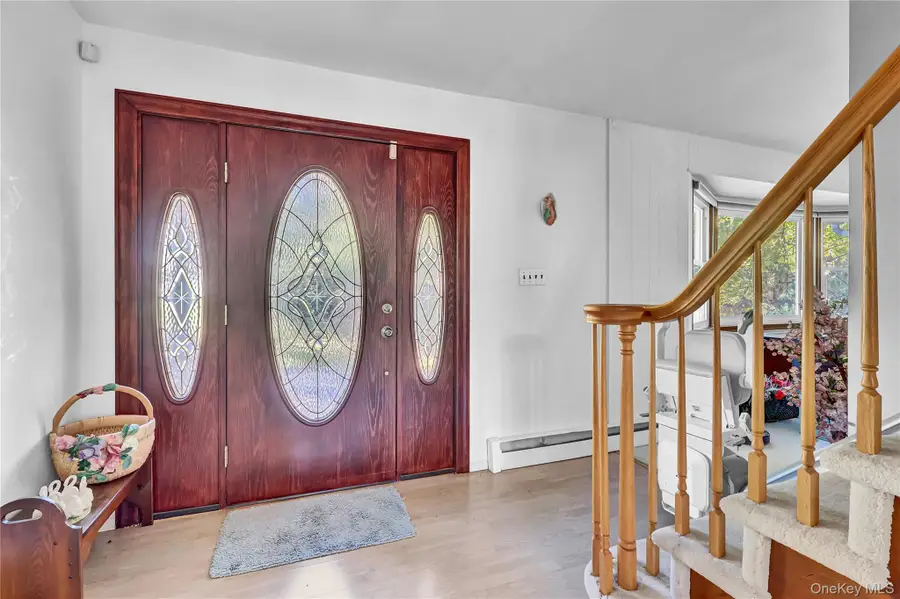 4 Stony Wood Road, East Setauket, NY 11733 - #2