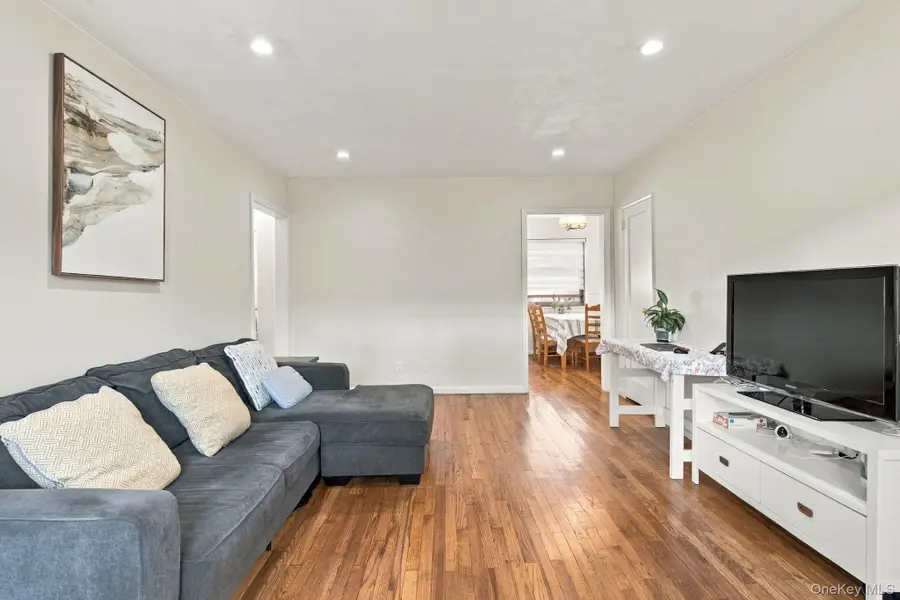 199-27 22 Ave #1-255, Whitestone, NY 11357 - #3